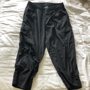 The North Face Capri Hiking Active Pants Size 2